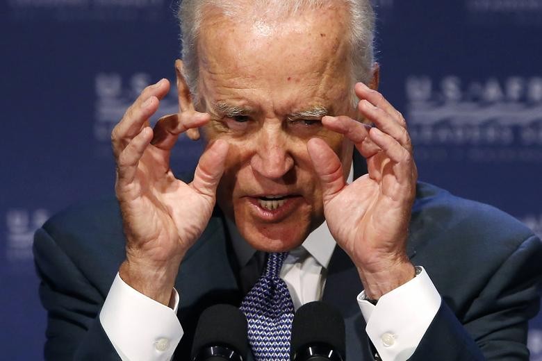 Loat hinh an tuong su nghiep ung vien Tong thong My Joe Biden-Hinh-14