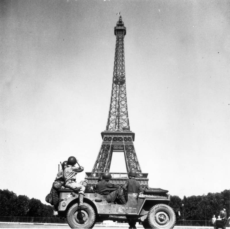 Loat hinh an tuong ngay giai phong thu do Paris nam 1944-Hinh-10