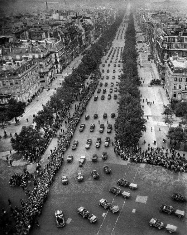 Loat hinh an tuong ngay giai phong thu do Paris nam 1944-Hinh-11