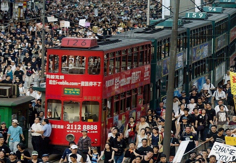 Nhin lai nhung cuoc bieu tinh “chao dao” Hong Kong hai thap ky qua-Hinh-11