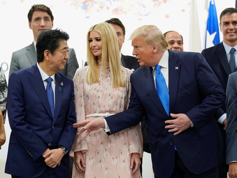 Ivanka Trump ban ron trong chuyen cong du Chau A cua cha-Hinh-3