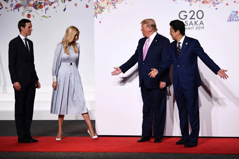 Ivanka Trump ban ron trong chuyen cong du Chau A cua cha