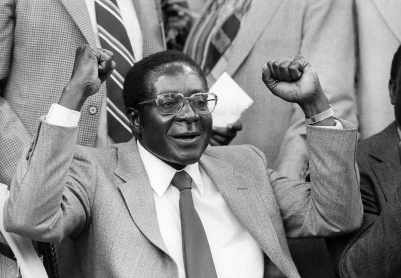 Cuu Tong thong Mugabe: Tu anh hung dan toc den nha doc tai-Hinh-6