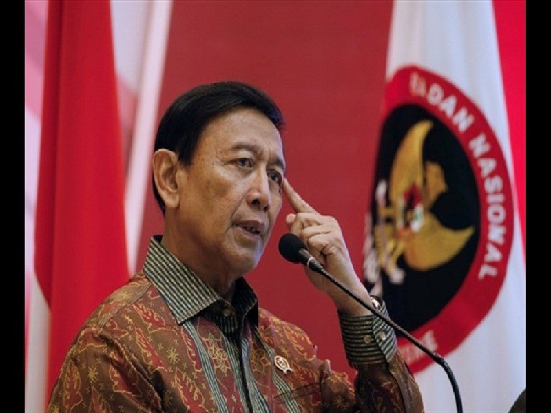 Chan dung Bo truong An ninh Indonesia bi dam dao-Hinh-2
