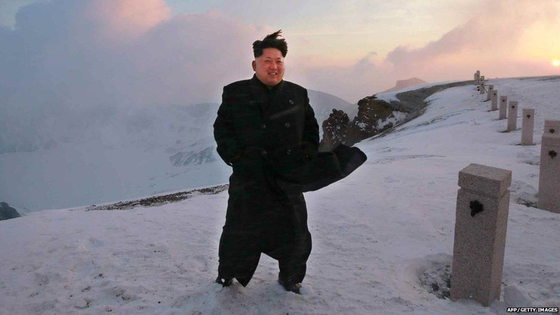 Dang sau viec ong Kim Jong Un cuoi bach ma len nui thieng-Hinh-9