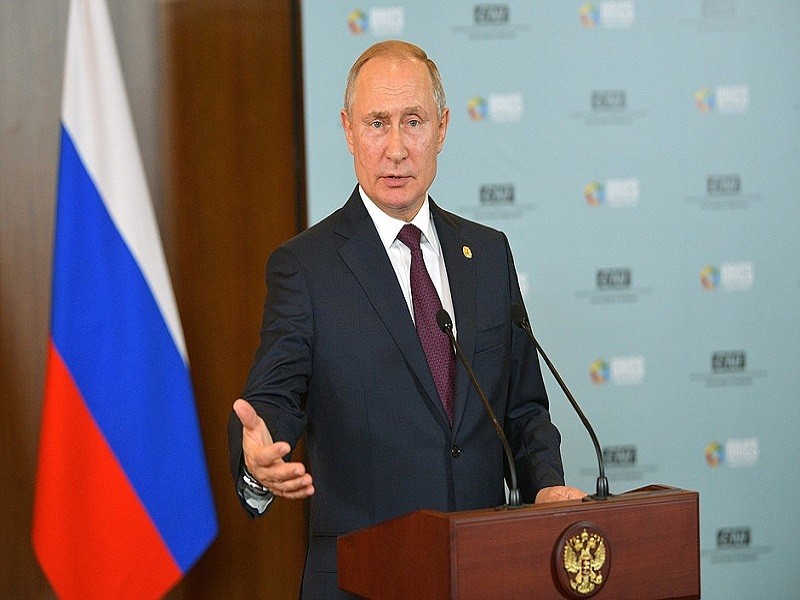 Tong thong Putin tuyen bo Nga hoan thanh su menh tai Syria