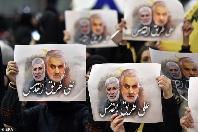 He lo hinh anh cuoi cung cua tuong Iran Soleimani truoc khi bi sat hai-Hinh-5