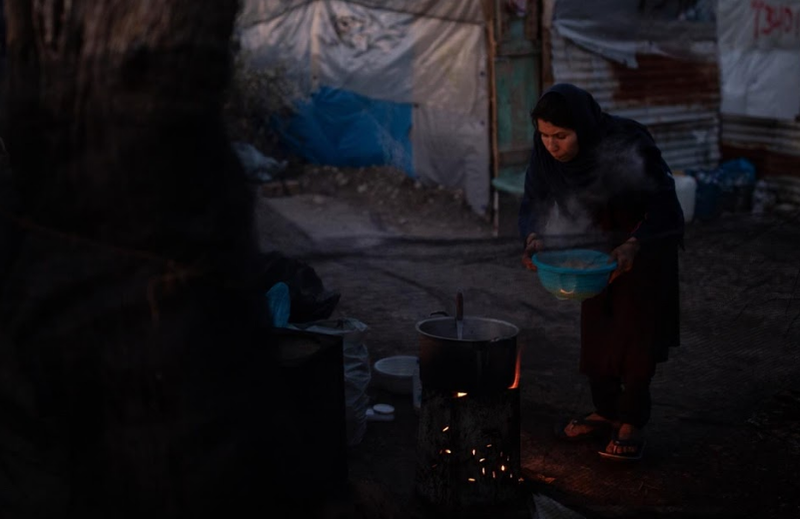 Cuoc song kho khan cua dien vien Afghanistan trong trai ti nan o Hy Lap-Hinh-12