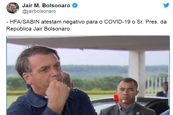 Tong thong Brazil Jair Bolsonaro bac tin duong tinh voi Covid-19