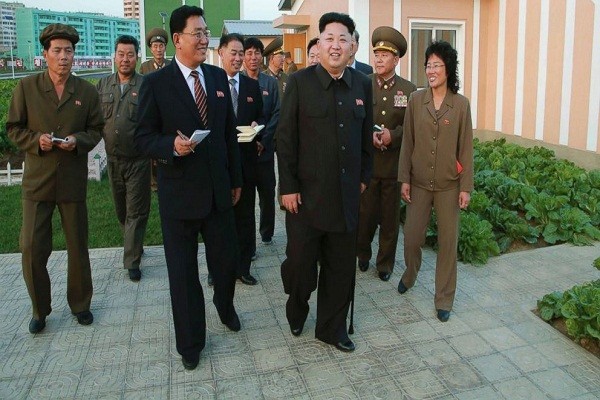 Nhin lai lan “o an” 40 ngay cua nha lanh dao Kim Jong-un nam 2014-Hinh-5