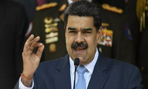 Venezuela: Phe doi lap ky hop dong gan 213 trieu USD lat do Tong thong Maduro?