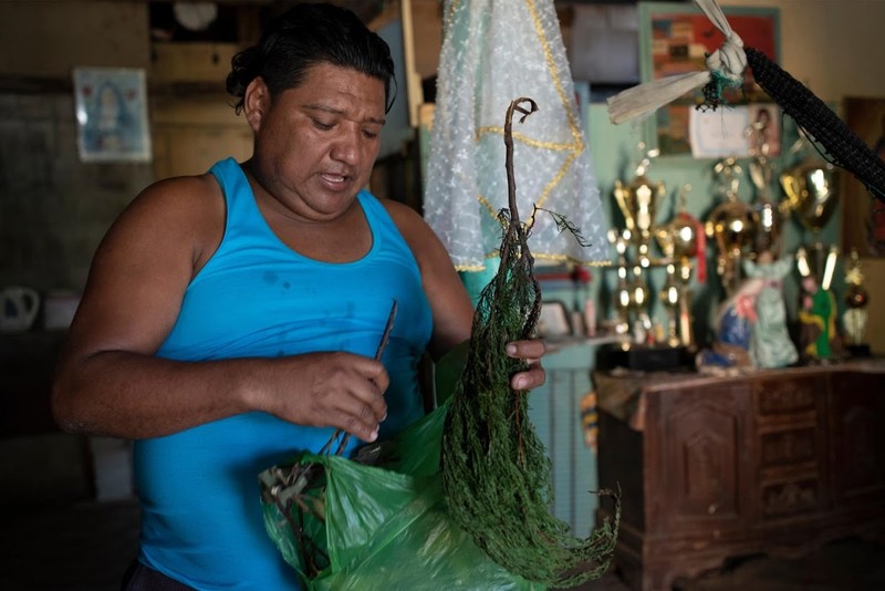 Canh vung que ngheo Ecuador khong bac si giua noi so dai dich COVID-19-Hinh-12