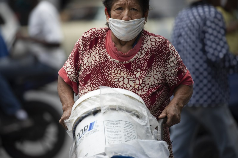 “Con khat nuoc” tram trong giua khung hoang kinh te tai Venezuela-Hinh-6