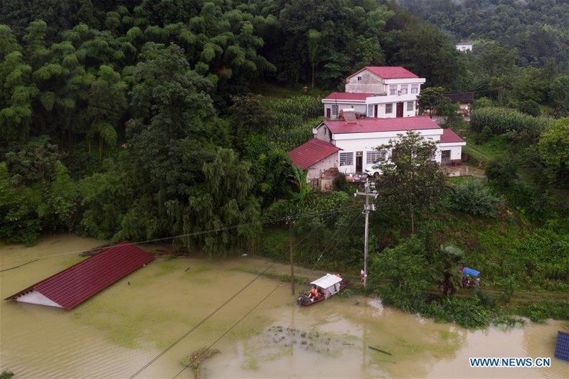 Trung Quoc nang muc ung pho khan cap vi lu lut nghiem trong-Hinh-6