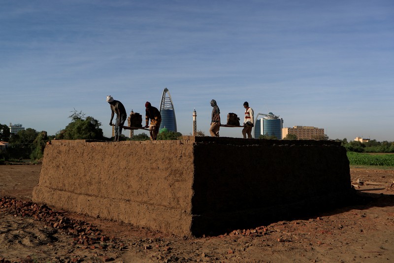 Sudan “dung ngoi khong yen” vi sieu dap 5 ty USD Dai Phuc Hung-Hinh-8