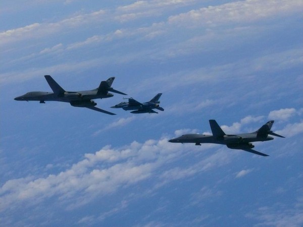 My dieu them B-1B Lancer den Thai Binh Duong tang ap luc voi Trung Quoc-Hinh-14