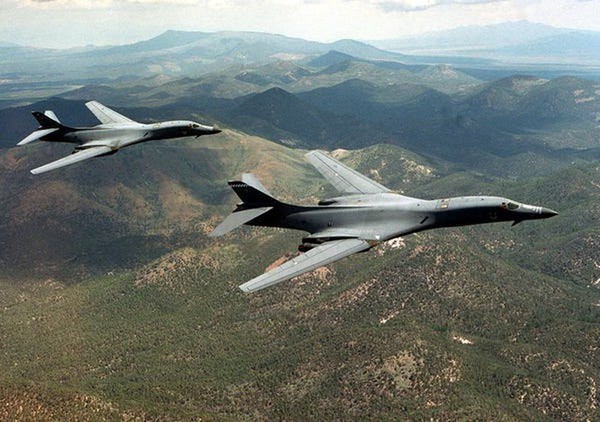 My dieu them B-1B Lancer den Thai Binh Duong tang ap luc voi Trung Quoc-Hinh-16