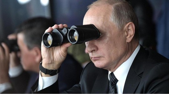 Quan doi Nga tap tran ram ro theo lenh tong thong Putin
