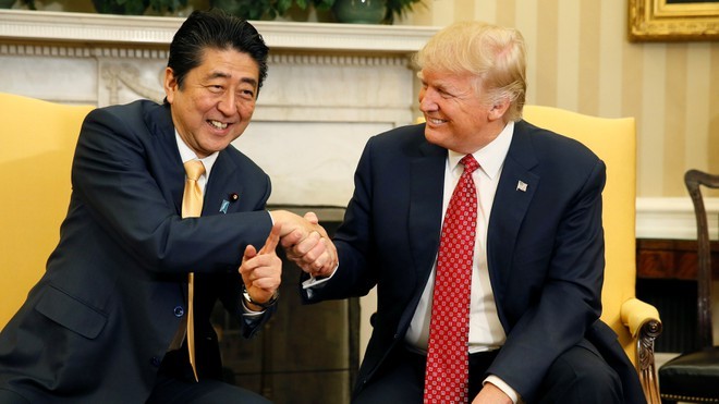 Thu tuong Abe va nhung lan “ngoai giao san golf” voi Tong thong Trump-Hinh-2