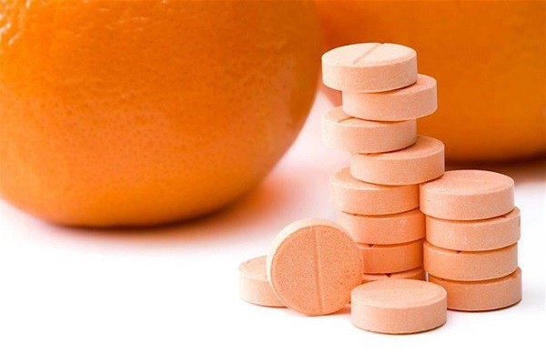 Vitamin C hai khong tuong neu thieu hay thua