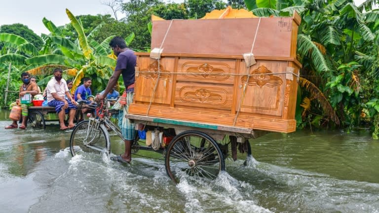 Vi sao mua lu bat thuong gia tang lien tiep tai chau A?