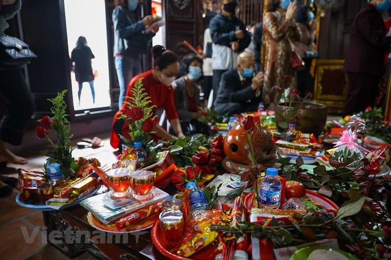 Gioi tre do xo den chua Ha “cau duyen” truoc le Valentine-Hinh-15