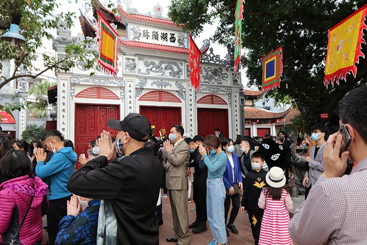 Nguoi den Phu Tay Ho cau an dong kin, BQL di tich phai dong cua de chong dich-Hinh-5