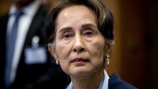 Hai thang hau bien co chinh tri, ba San Suu Kyi gio ra sao?-Hinh-2