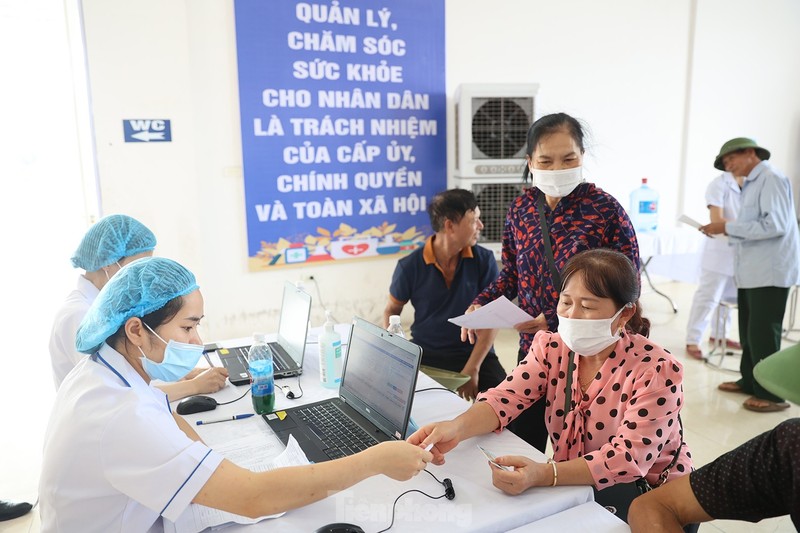 Ha Noi: 18 van nhan dan duoc kham, quan ly suc khoe mien phi-Hinh-5