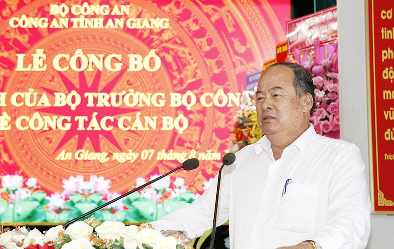 Bo Cong an cong bo quyet dinh ve cong tac can bo-Hinh-3