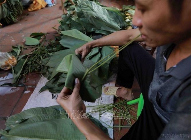 Net dep phong tuc goi banh chung ngay Tet-Hinh-2