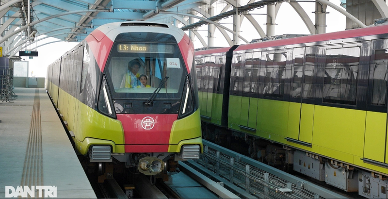 Chan dung 2 nu lai tau metro duy nhat cua Ha Noi va TPHCM-Hinh-6