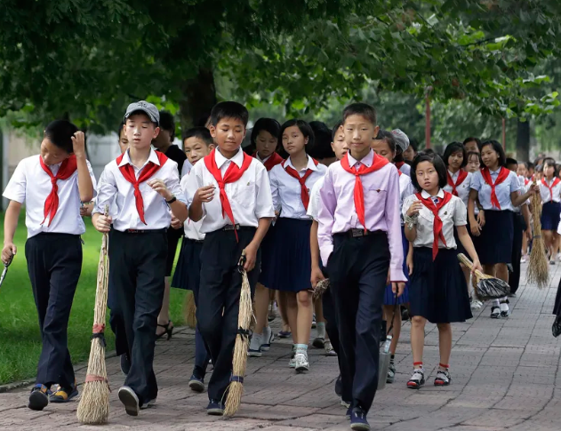 Loat hinh day bat ngo ve cuoc song thuong nhat o Trieu Tien-Hinh-3