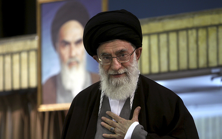 Dieu it biet ve cuoc doi lanh tu toi cao Iran Ali Khamenei