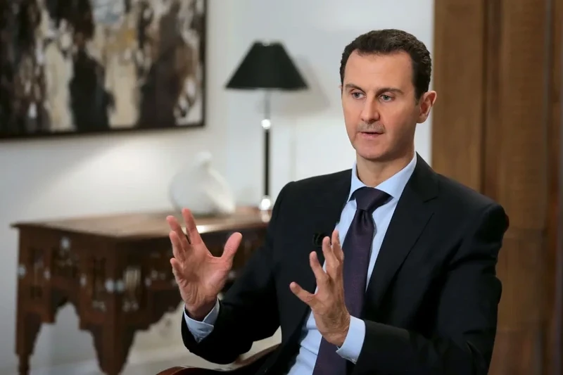 Ong Assad lan dau len tieng sau khi roi khoi Syria