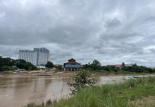 Thai Lan cat dien vung bien gioi Myanmar de ngan trung tam lua dao