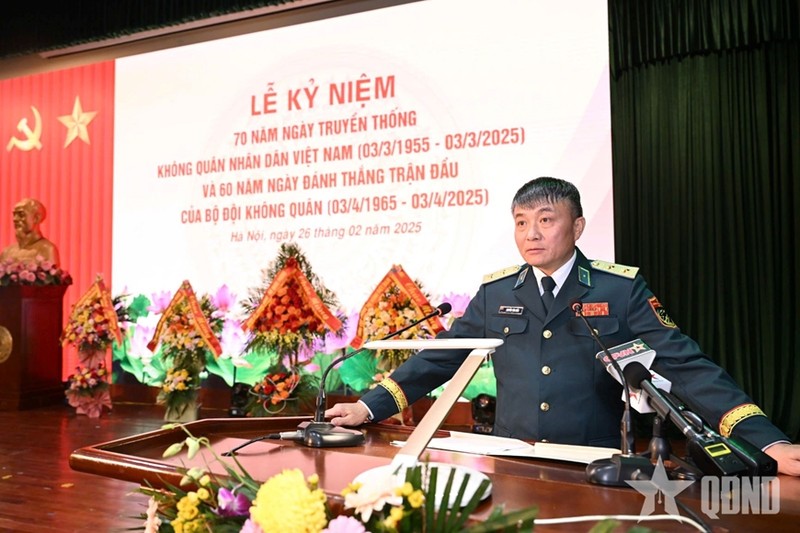 Dai tuong Phan Van Giang du le ky niem Ngay truyen thong KQND Viet Nam-Hinh-4