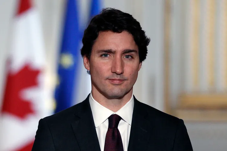 Thu tuong Trudeau: Canada co the dieu quan den Ukraine