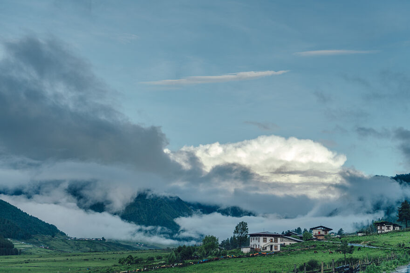 Kinh ngac cuoc song thuong nhat o “vuong quoc hanh phuc” Bhutan-Hinh-10