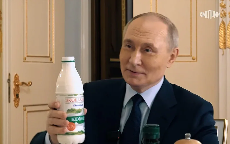 Tổng thống Nga Putin hé lộ nơi ở bên trong Điện Kremlin - Hình 2 Tong thong Nga Putin he lo noi o ben trong Dien Kremlin-Hinh-2