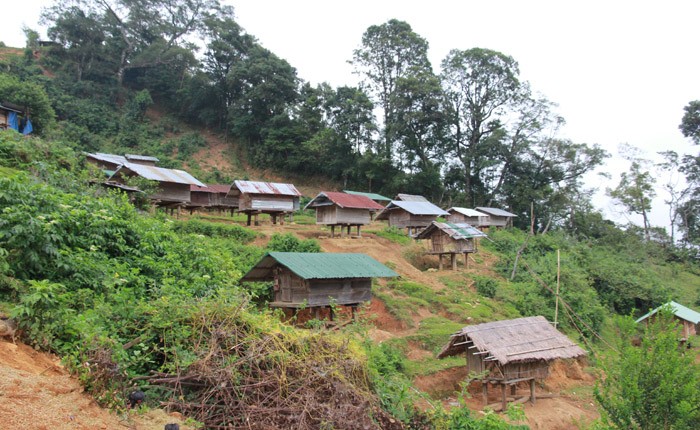 Ky bi nhung ngoi nha cua Than lua tren nui Ngoc Linh-Hinh-4