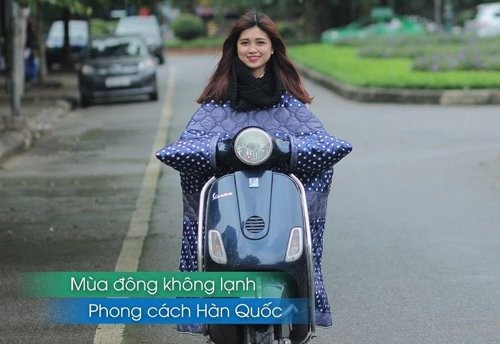 Ha Noi: Sot xinh xich ao khoac ky di to nhu chan bong