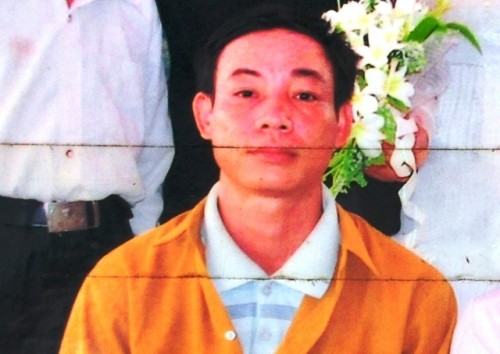 Nguoi cha thu tinh va bi mat khung khiep trong can nha la