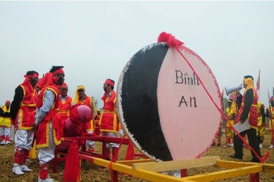 La lung le hoi ruoc “cua quy” khung nhat Viet Nam-Hinh-11