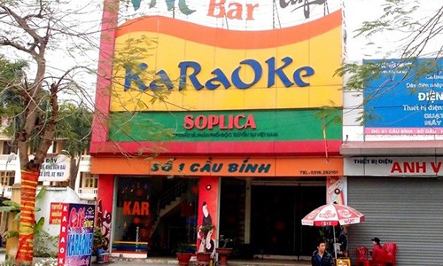 Bi mat bat ngo trong quan Karaoke so 1 duong Cau Binh