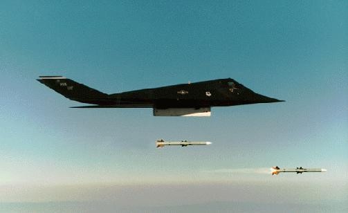 Suc manh tiem kich tang hinh F-117 tung khien Nga hai hung-Hinh-5