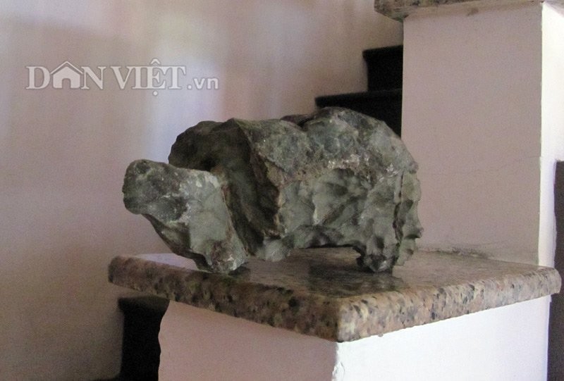 Hộp bí mật giấu chìa khoá ngụy trang hình viên đá cục đá hòn đá  Shopee  Việt Nam