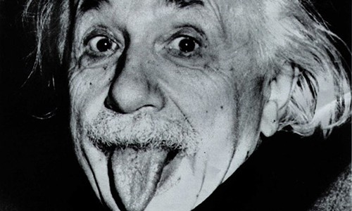Albert Einstein giai ma the nao ve ma quy