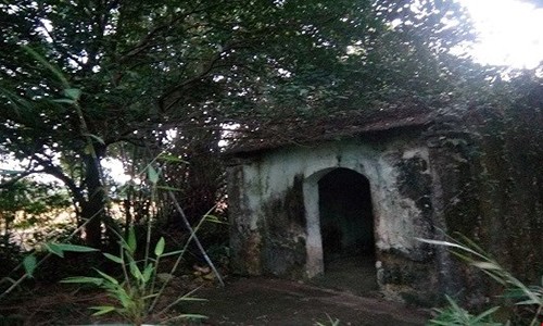 “Xa tinh” “kho bau” - nhung don dai huyen hoac o ngoi mieu Tau