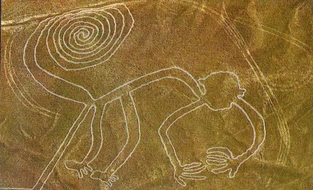 Bi an hinh quai thu khong lo giua cao nguyen Nazca